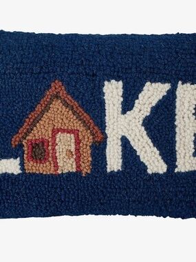 Peking Handicraft Navy Lake Hand hooked Wool Accent Pillow with Velvet Back